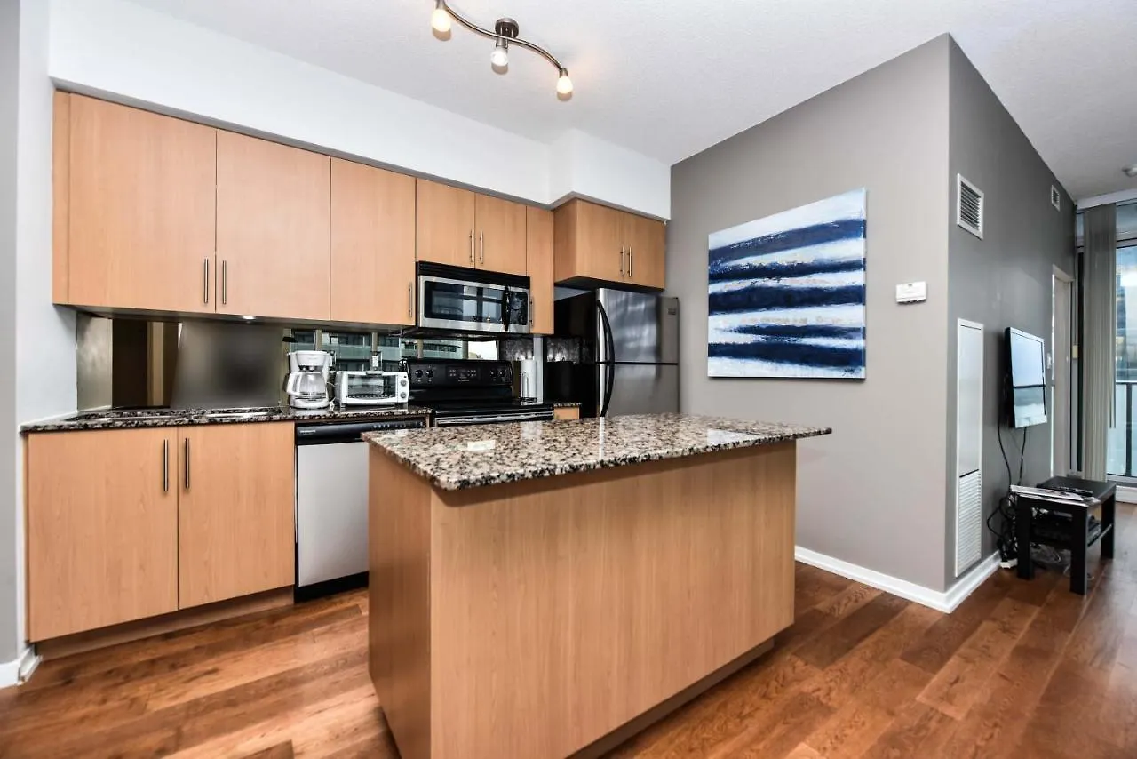 Sarkar Suites - Maple Leaf Square Toronto